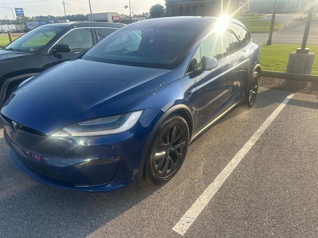 2023 TESLA Model X