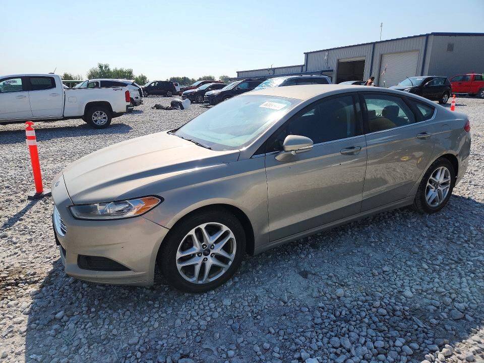 2016 FORD Fusion