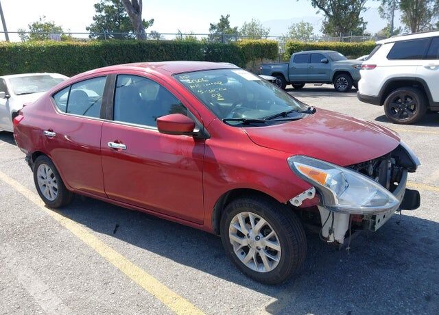 2018 NISSAN Versa