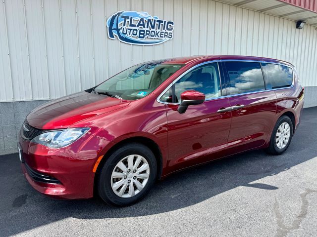 2020 CHRYSLER Voyager