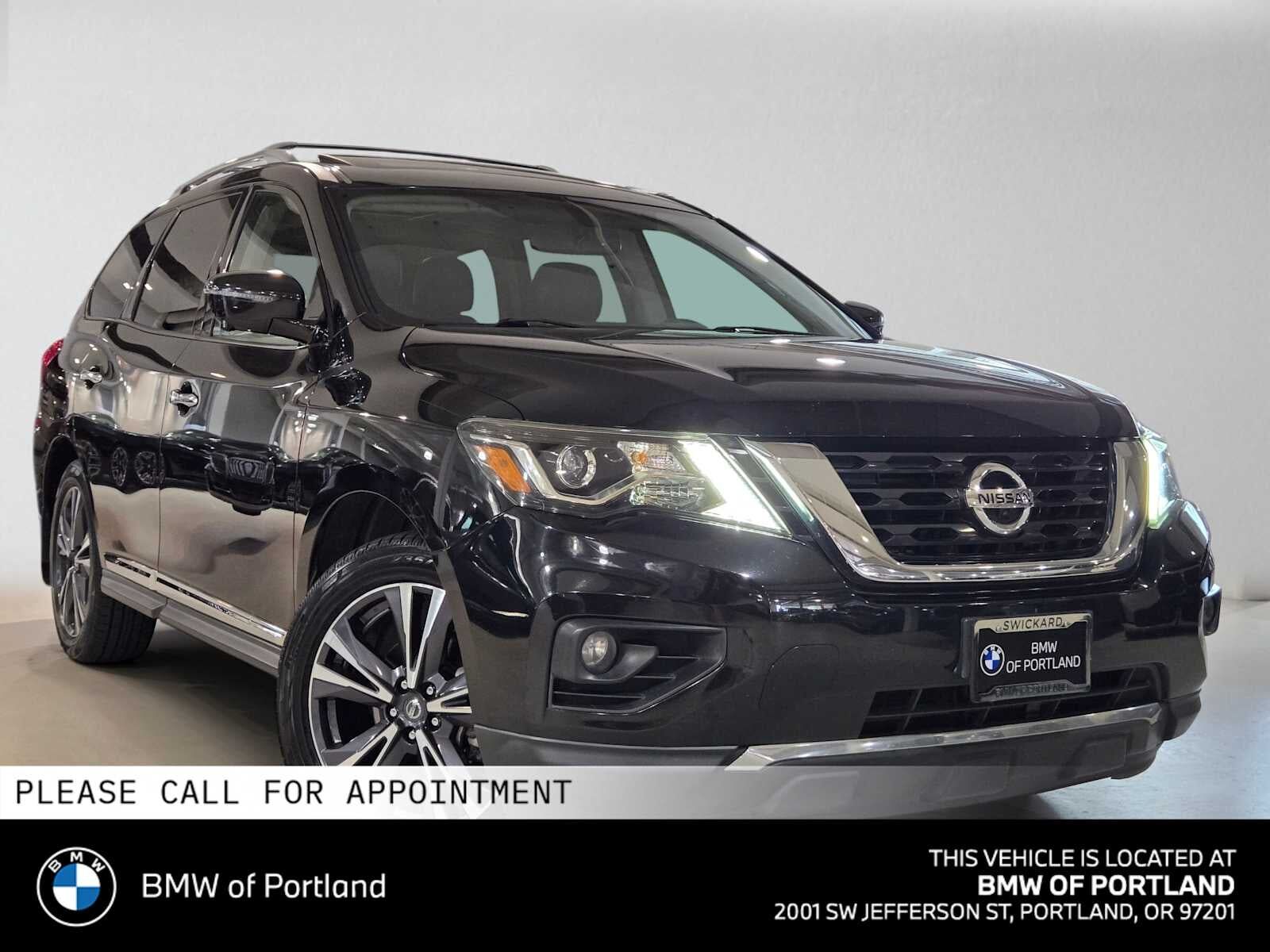 2017 NISSAN Pathfinder
