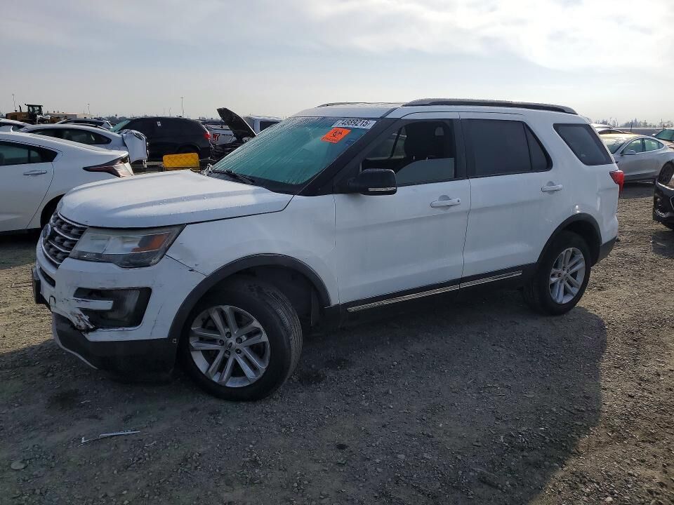 2016 FORD Explorer