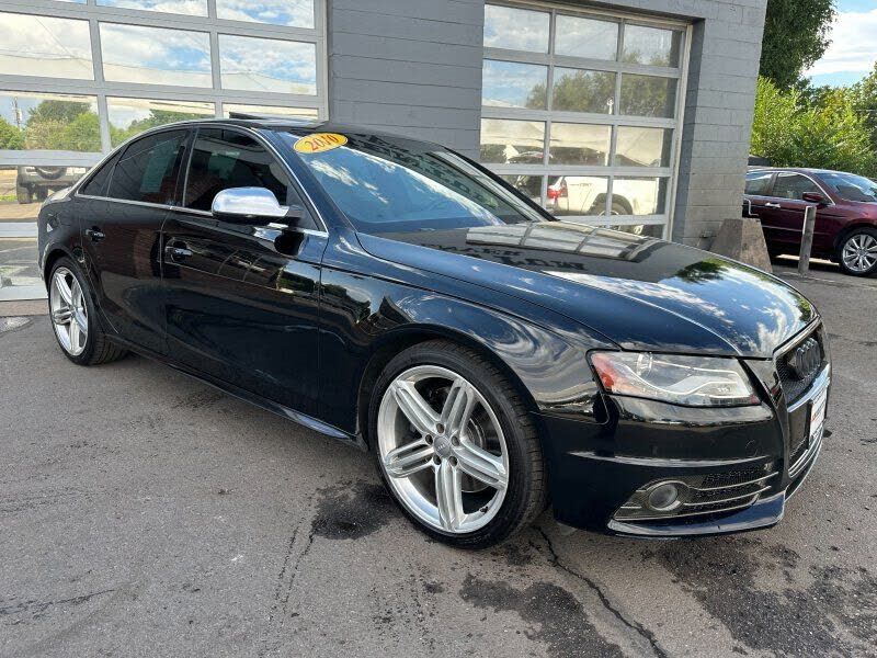 2010 AUDI S4