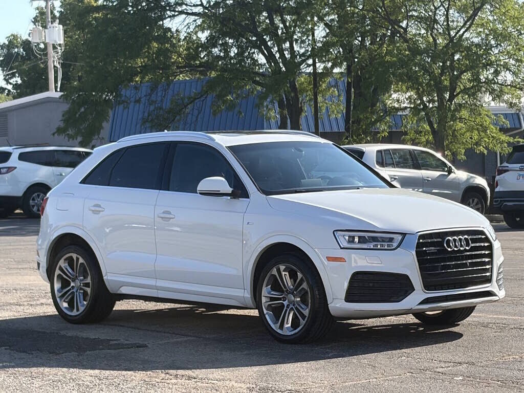 2017 AUDI Q3