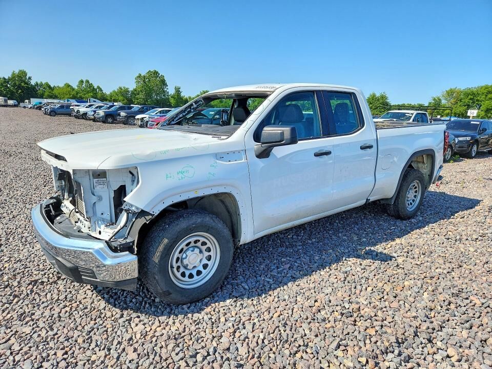 2023 GMC Sierra