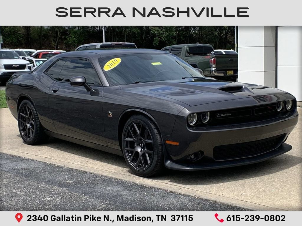 2019 DODGE Challenger