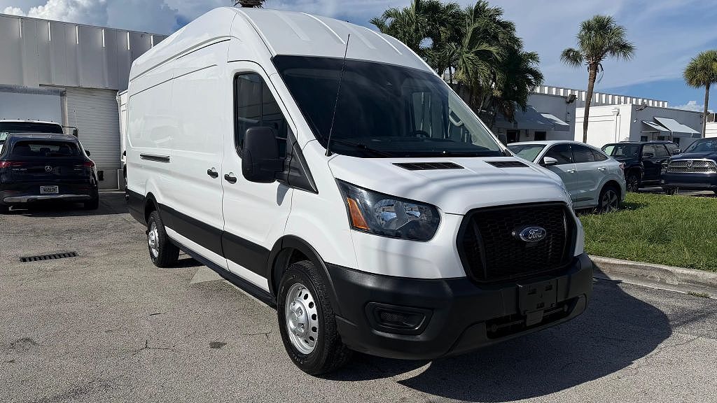 2022 FORD Transit