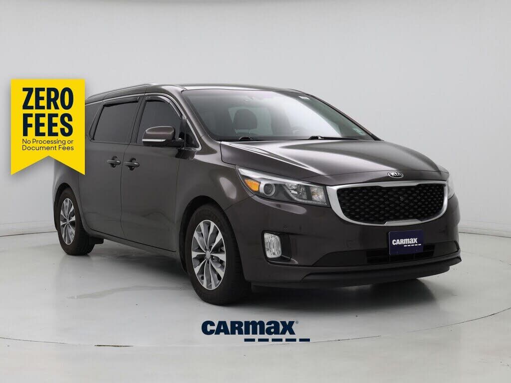 2016 KIA Sedona