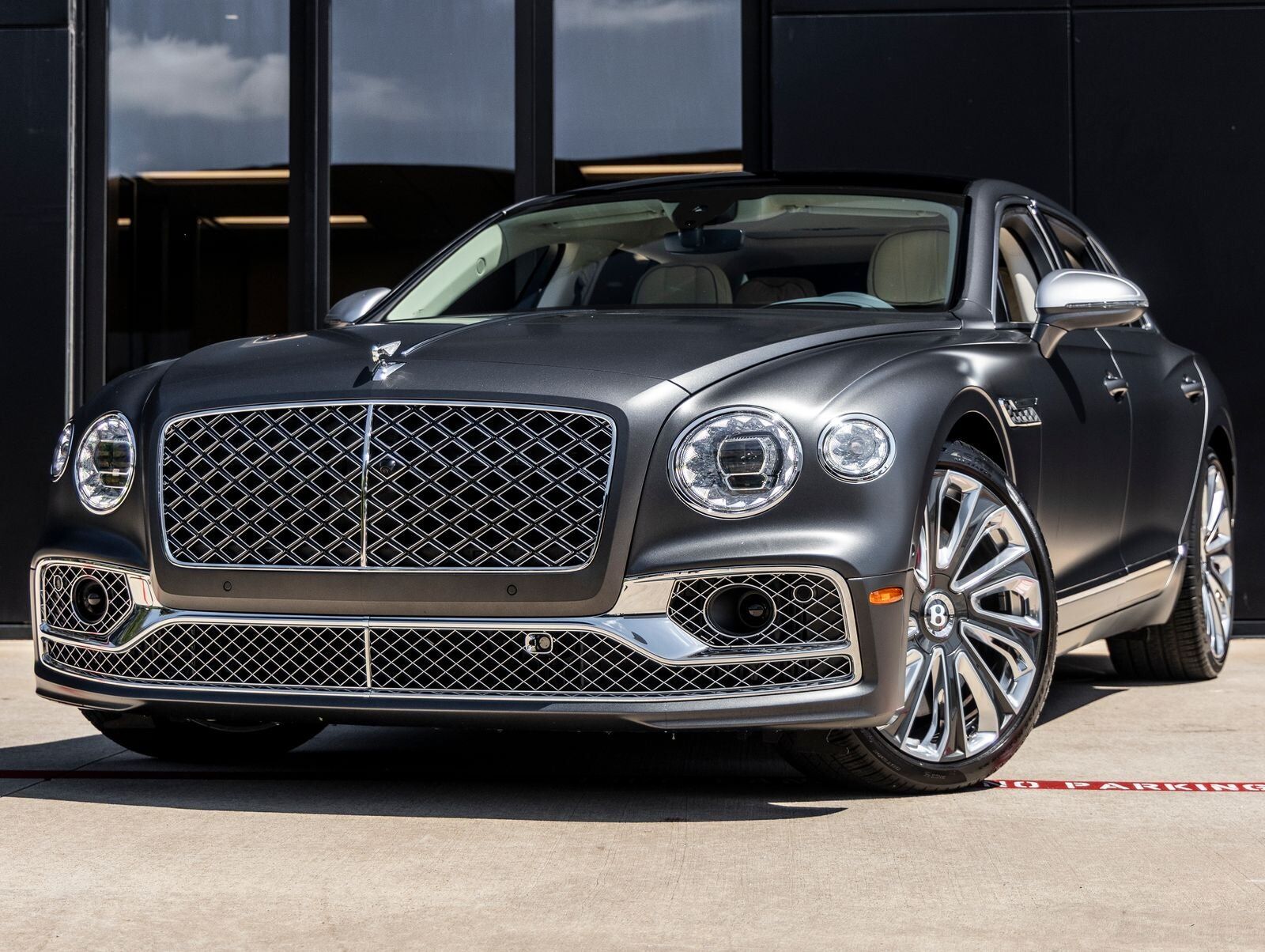 2023 BENTLEY Flying Spur