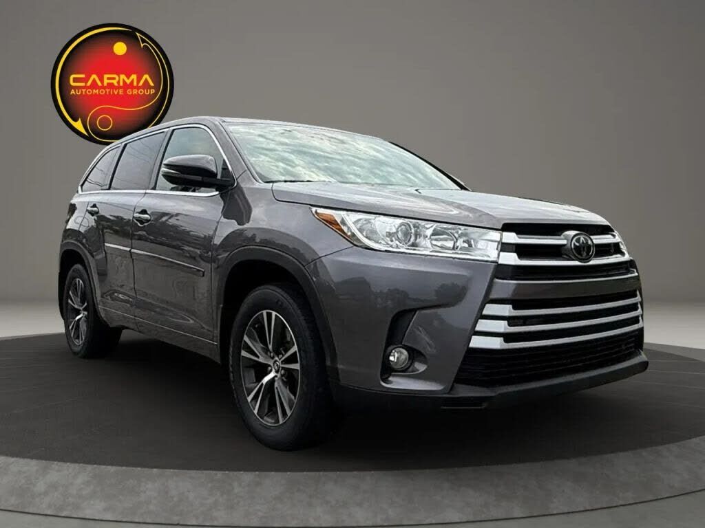 2017 TOYOTA Highlander