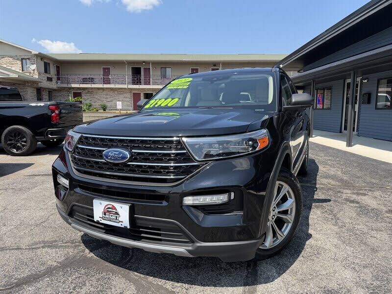 2021 FORD Explorer