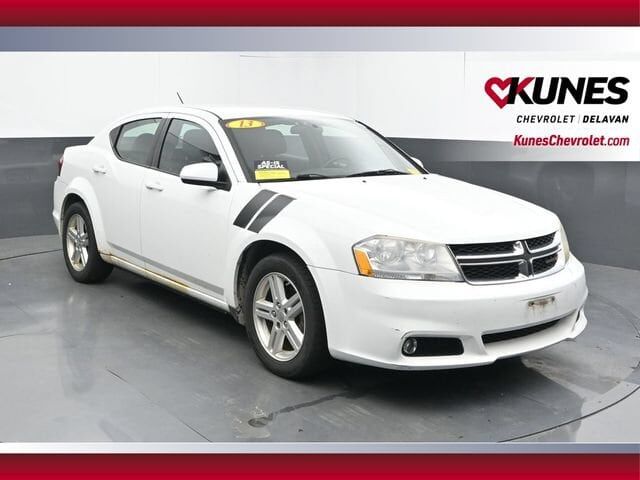 2013 DODGE Avenger