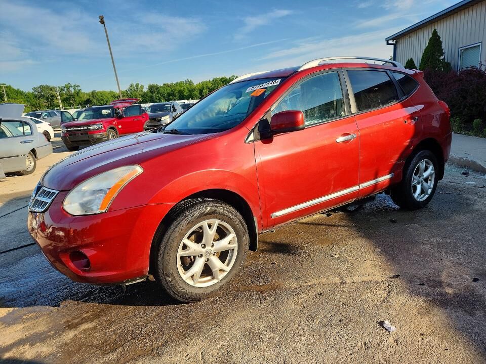 2011 NISSAN Rogue