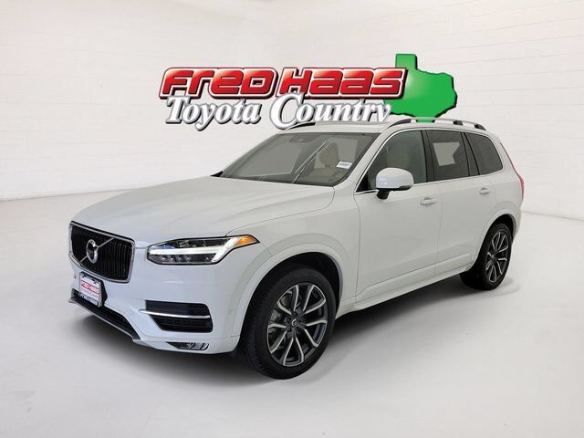2017 VOLVO XC90