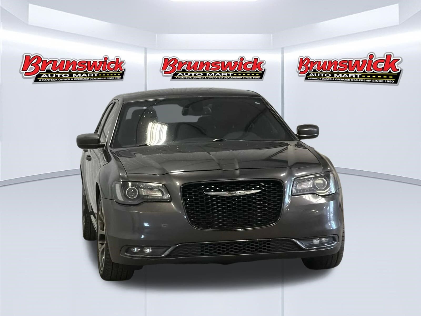 2016 CHRYSLER 300