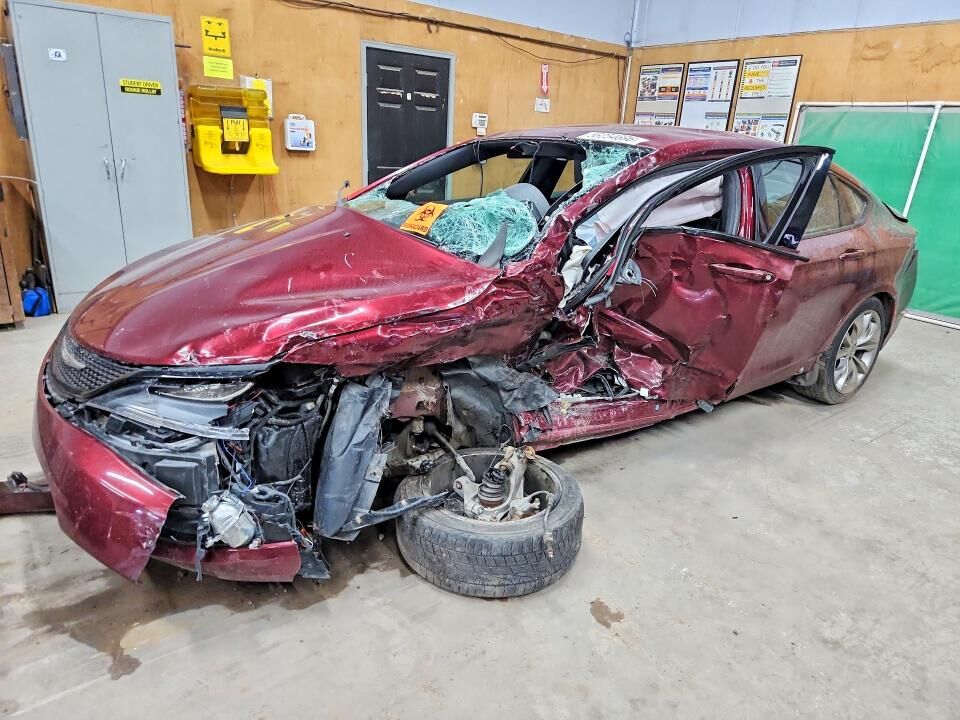 2016 CHRYSLER 200