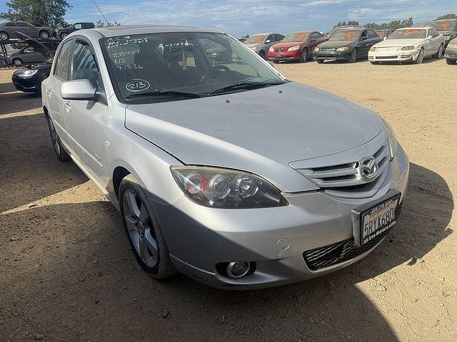 2005 MAZDA Mazda3