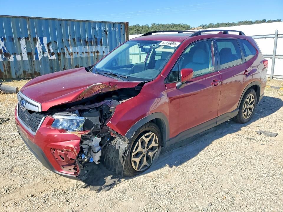 2020 SUBARU Forester