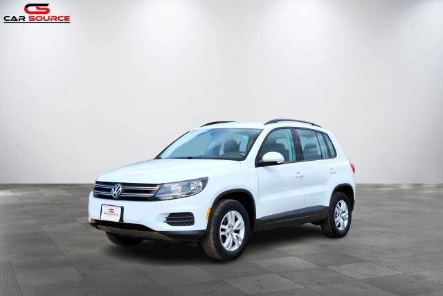 2016 VOLKSWAGEN Tiguan