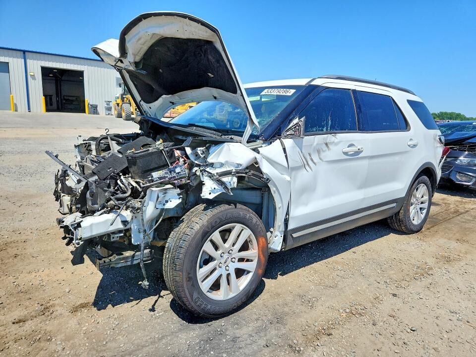 2019 FORD Explorer