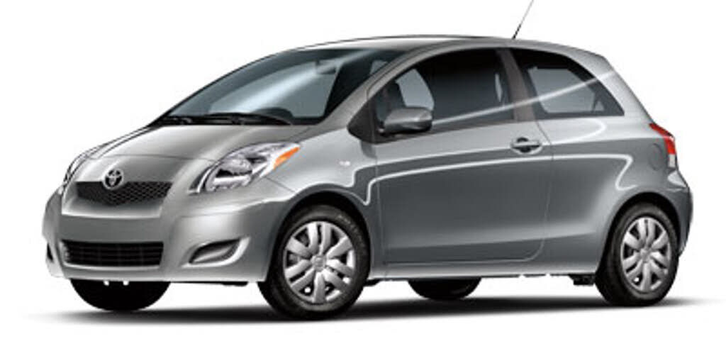 2011 TOYOTA Yaris