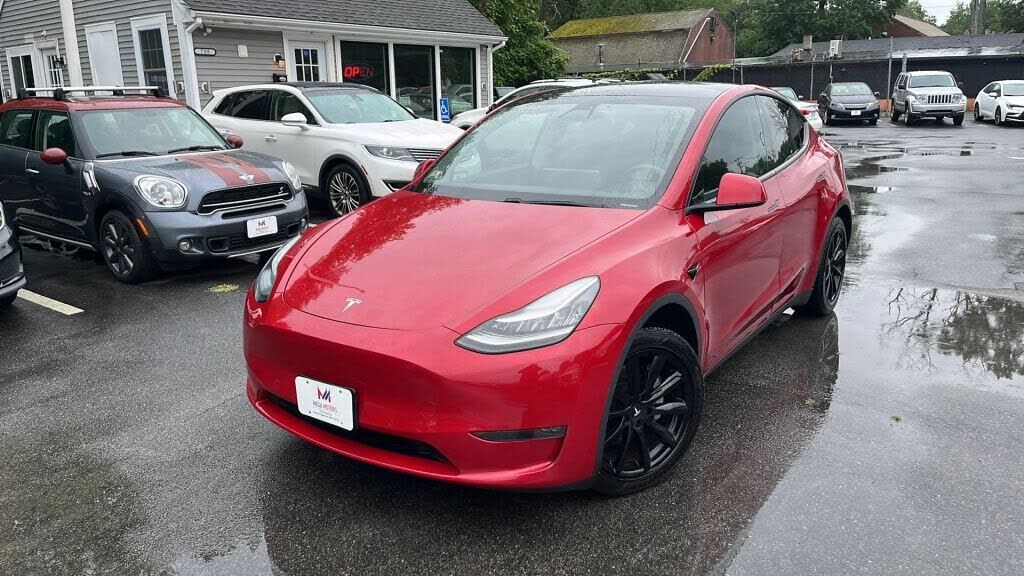 2020 TESLA Model Y