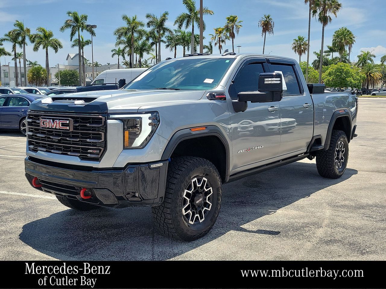 2025 GMC Sierra HD
