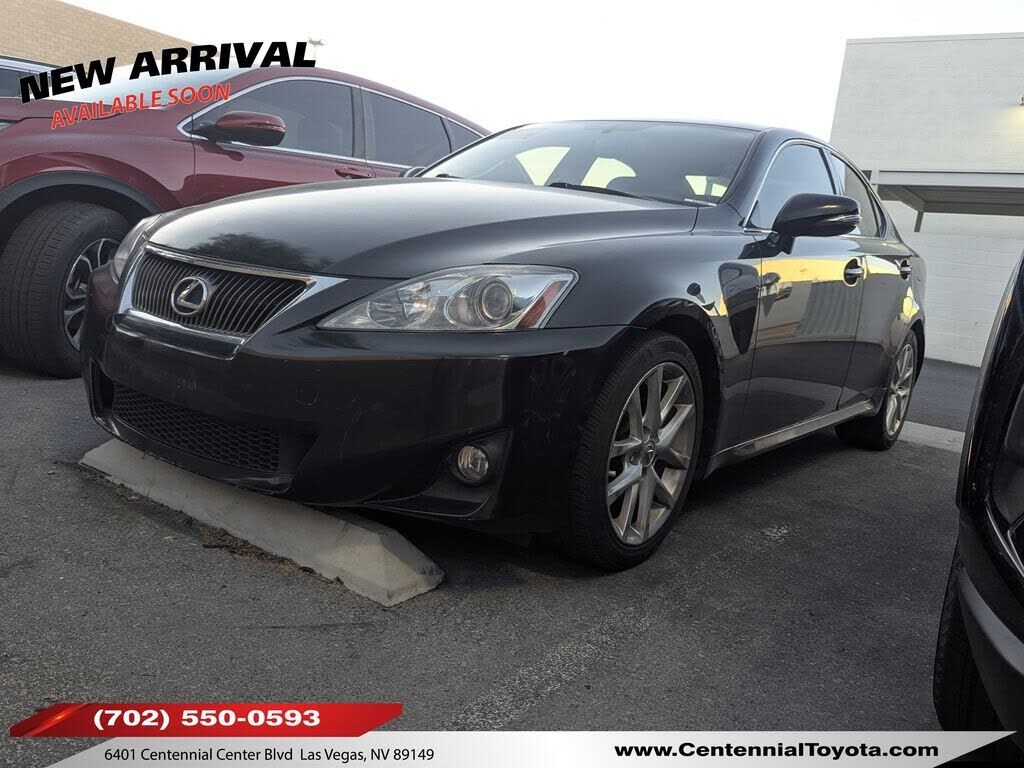 2011 LEXUS IS