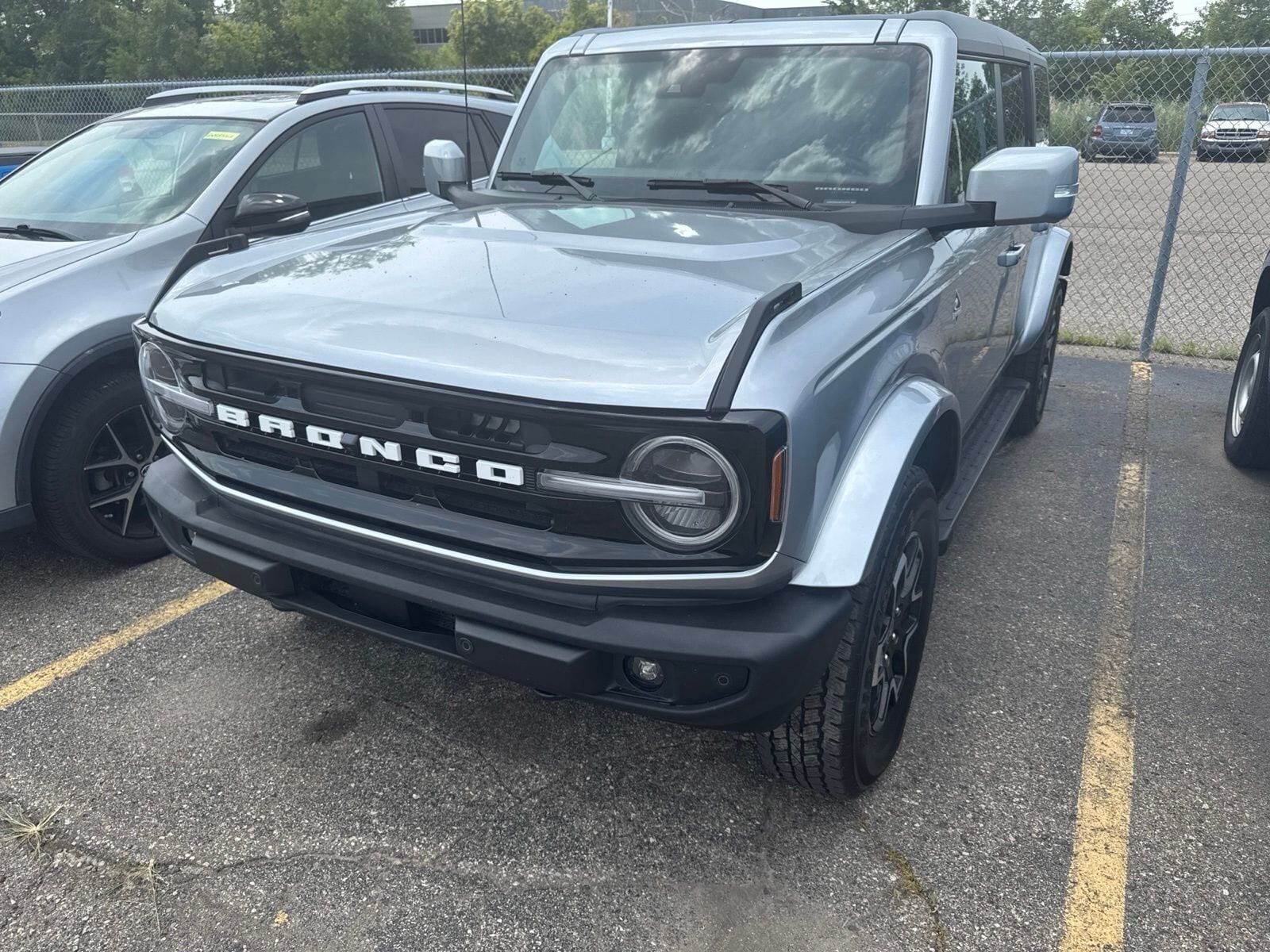 2024 FORD Bronco