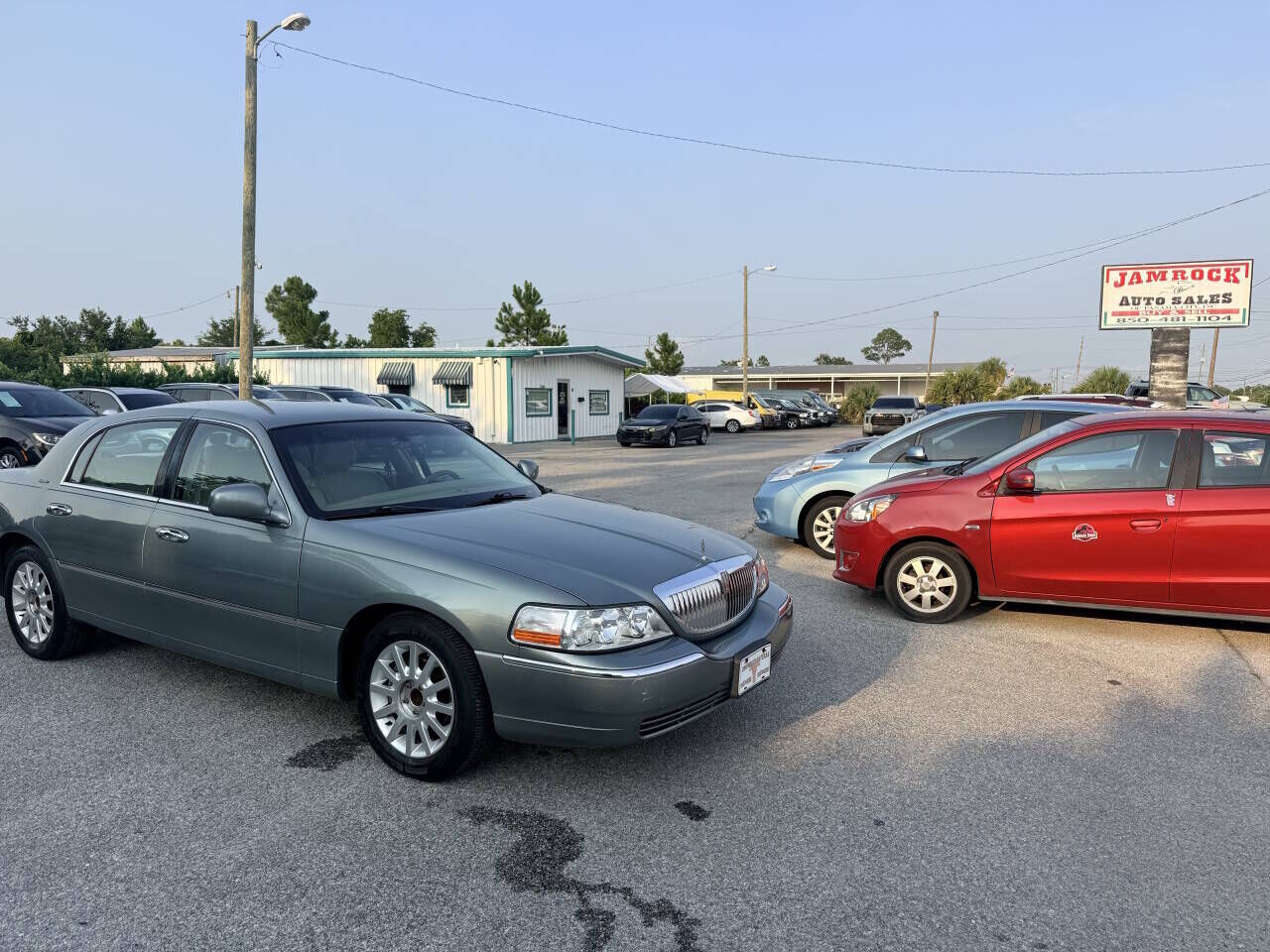 2006 LINCOLN Town Car