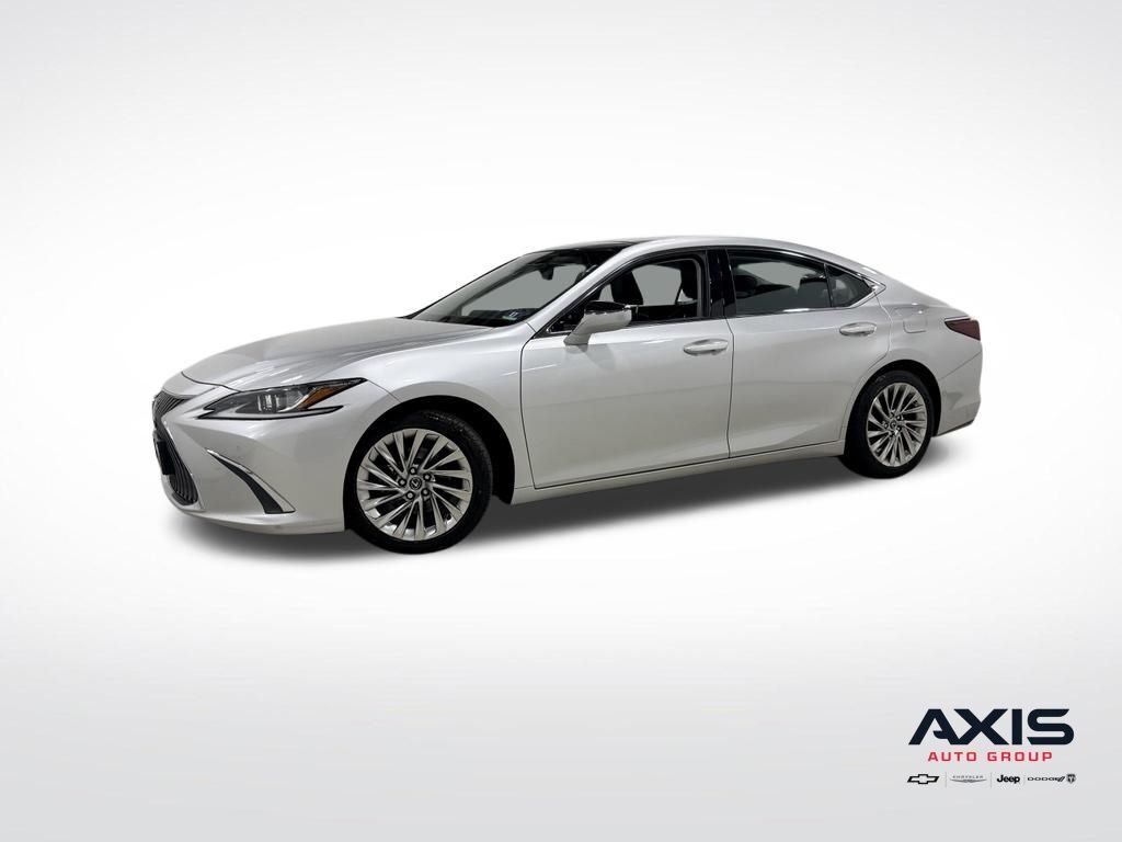 2019 LEXUS ES