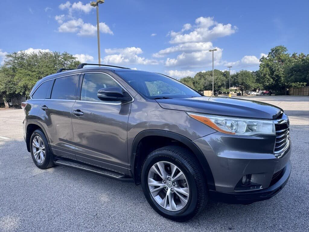 2015 TOYOTA Highlander