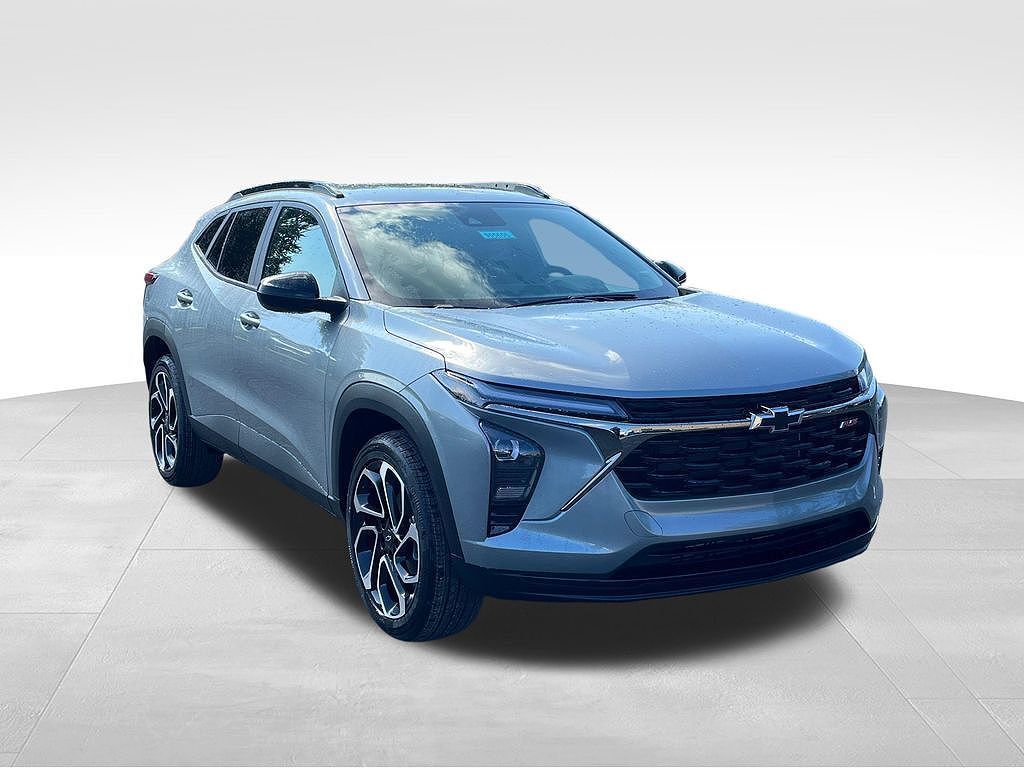 2026 CHEVROLET Trax