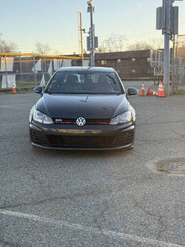 2016 VOLKSWAGEN Golf GTI