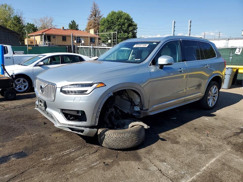 2016 VOLVO XC90