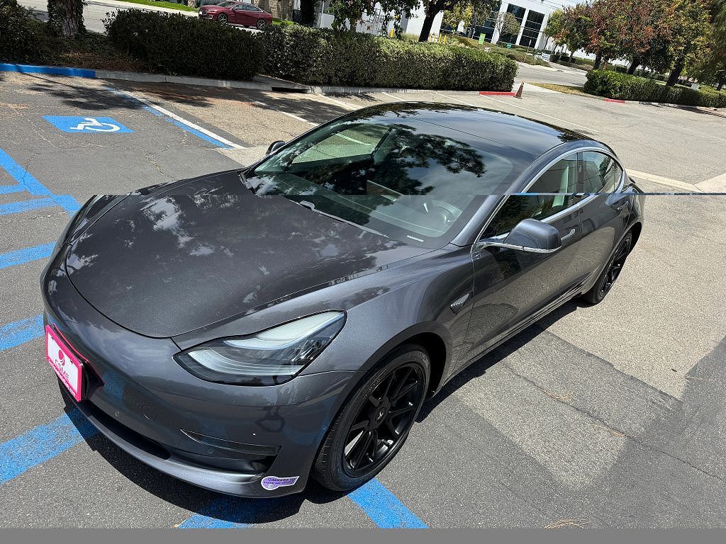 2019 TESLA Model 3