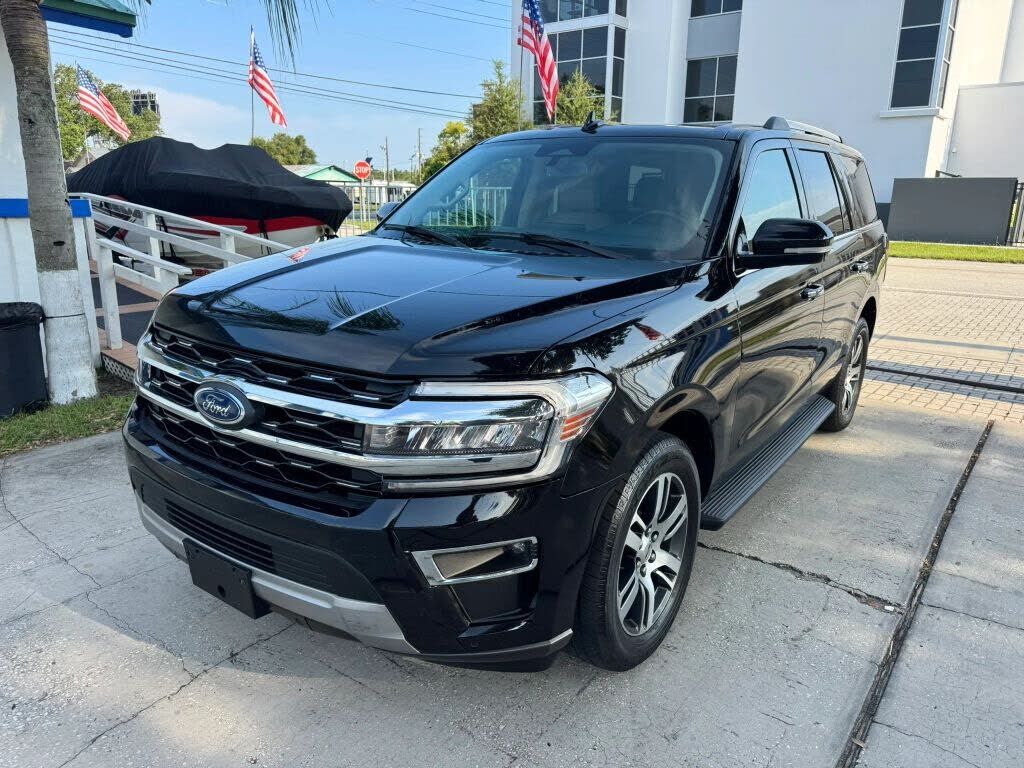 2024 FORD Expedition