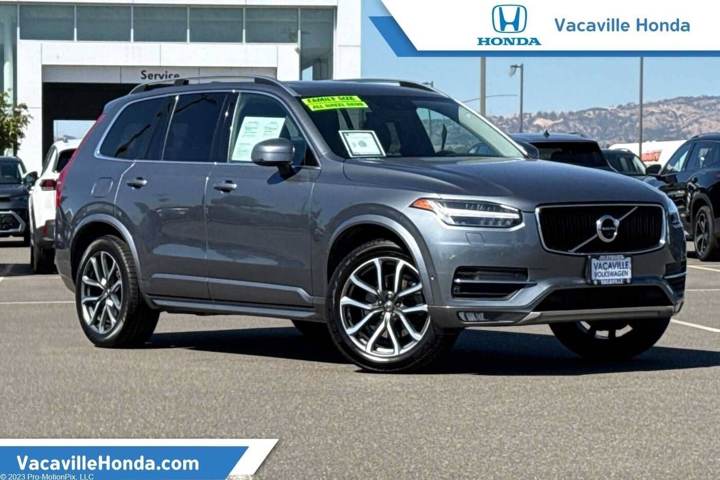 2018 VOLVO XC90