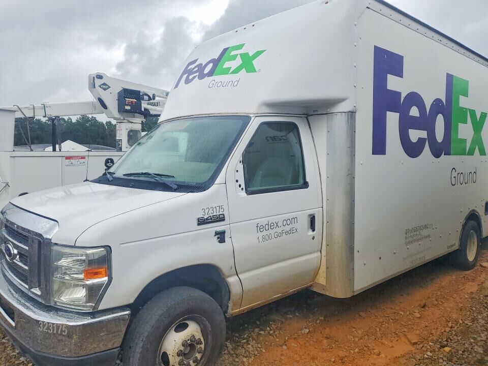2016 FORD E-450