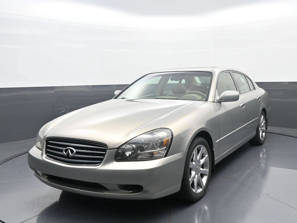 Infiniti Q45