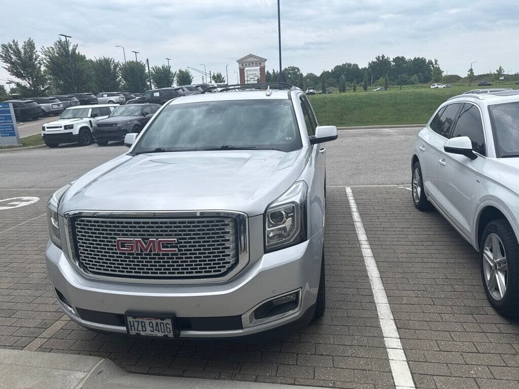 2016 GMC Yukon