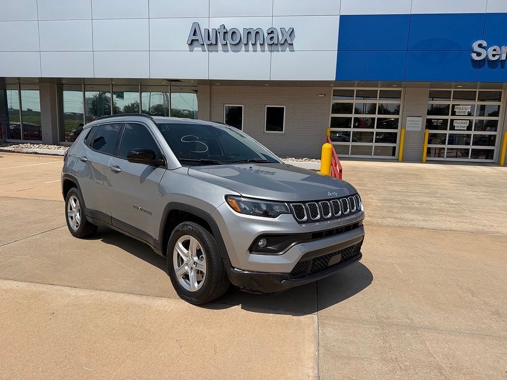 2024 JEEP Compass