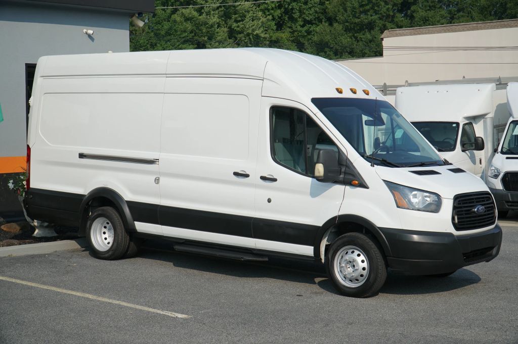 2019 FORD Transit
