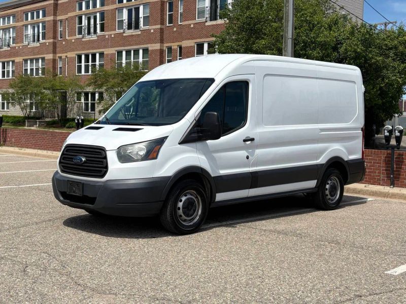 2015 FORD Transit