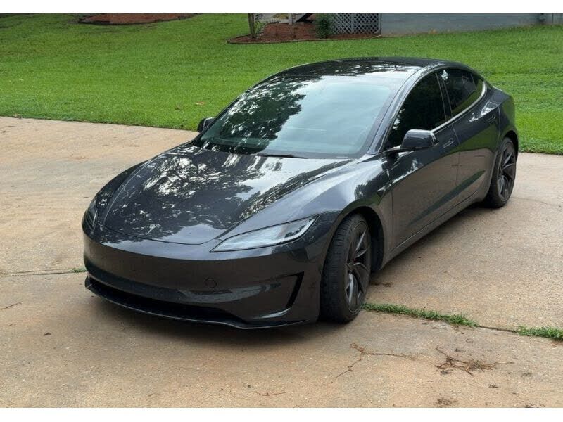 2024 TESLA Model 3