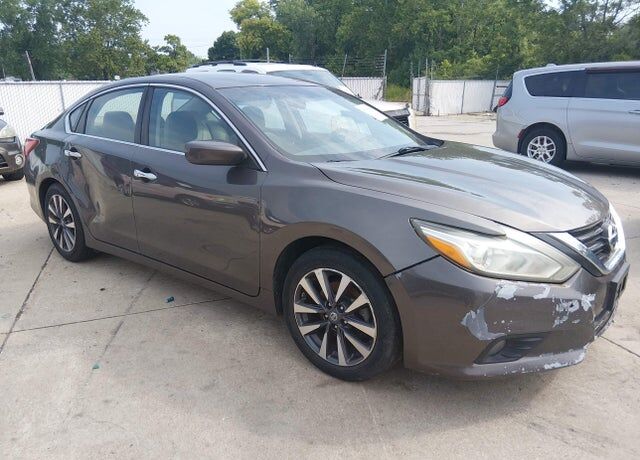 2017 NISSAN Altima