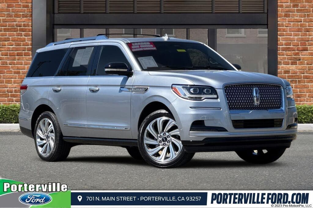 2023 LINCOLN Navigator