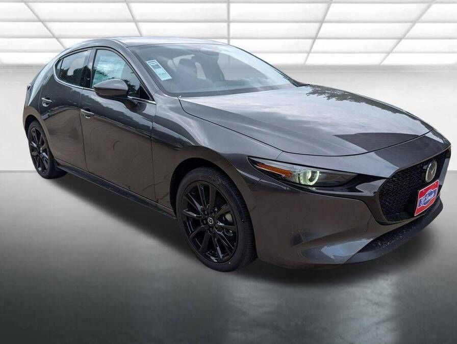 2026 MAZDA Mazda3