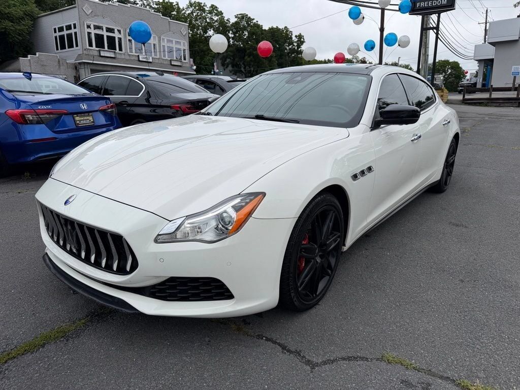 2017 MASERATI Quattroporte