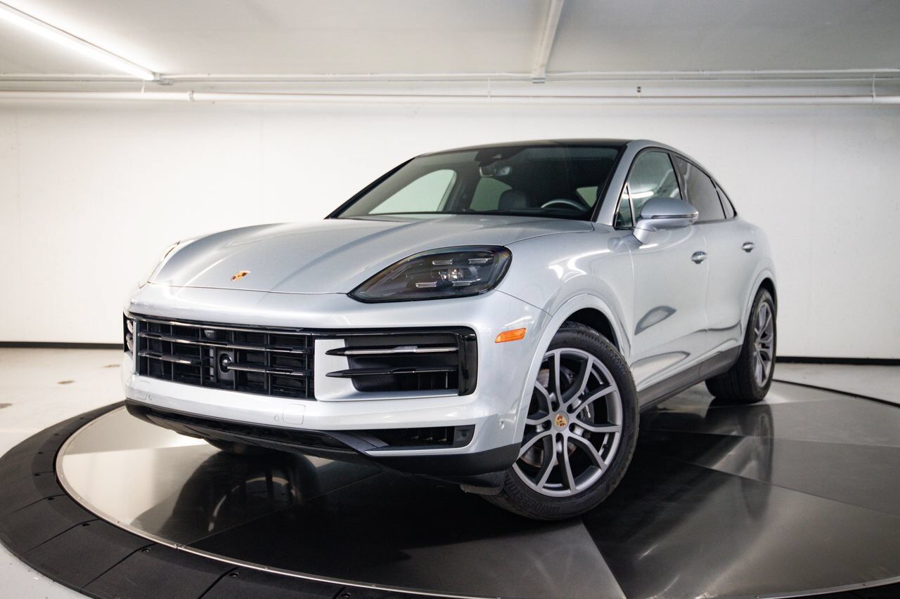 2024 PORSCHE Cayenne